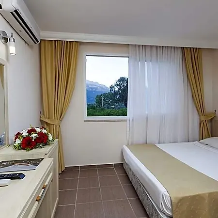 Hotel Anita Matiate 3*